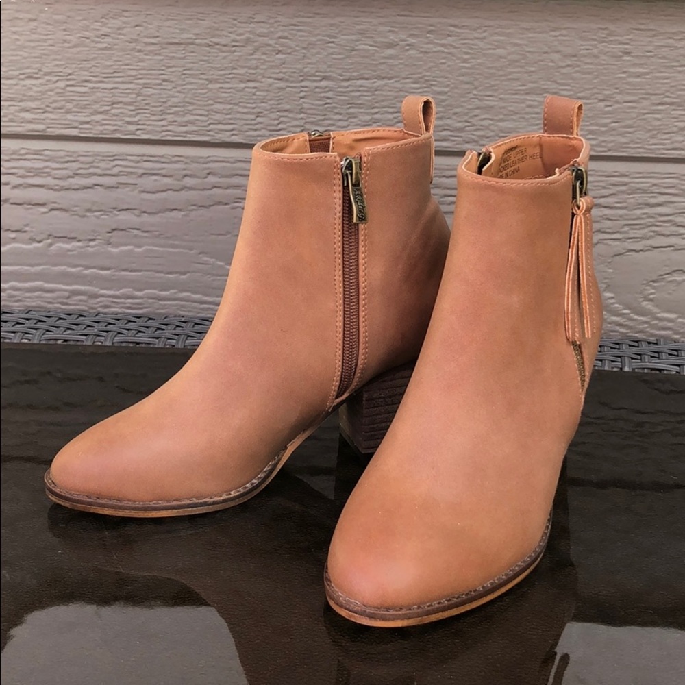 A Rider Girl Albina Booties - Picture 2 of 6